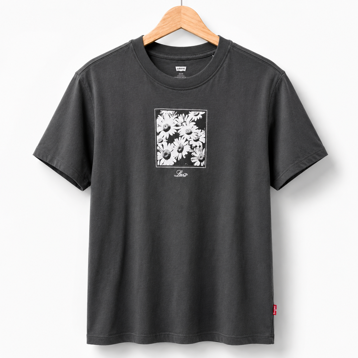 CAMISETA GR ANYDAY TEE EXPOSED DAISIES PÍRATE BLA - LEVIS