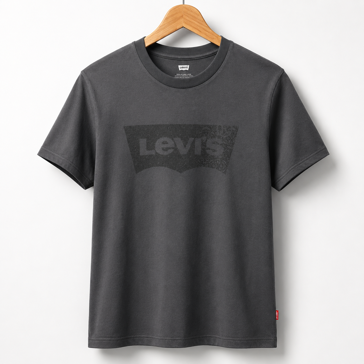 CAMISETA GRAPHIC CREWNECK TEE BATWING BANDANA - LEVIS