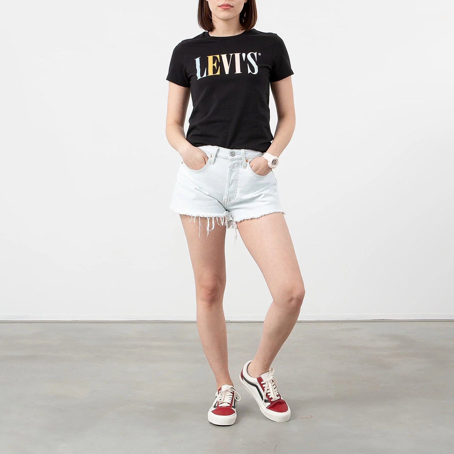CAMISETA WOMAN BLACK/COLORES - LEVIS