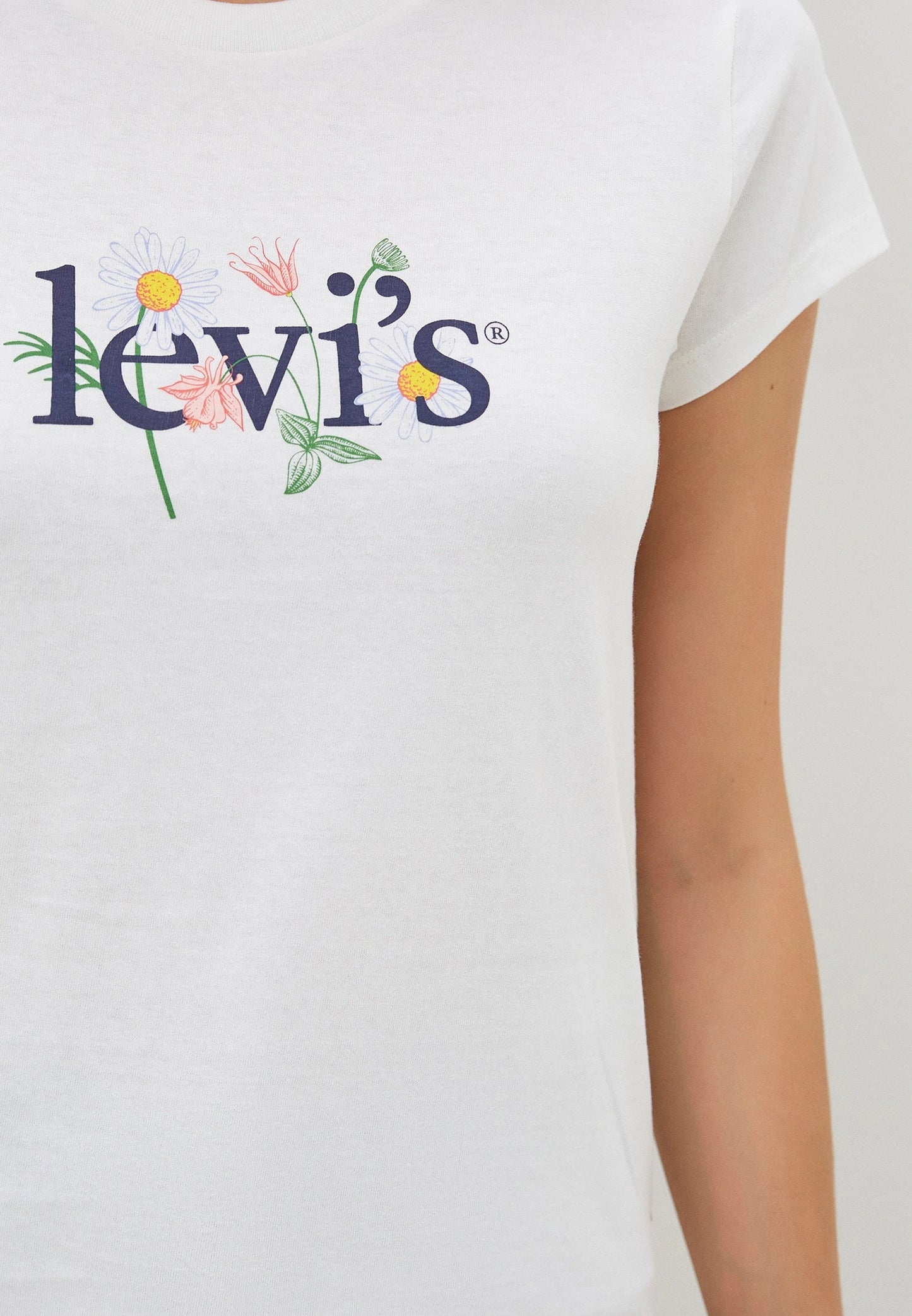 CAMISETA WOMAN WHITE/LETRA FLOWER - LEVIS
